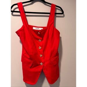 ASTR The Label Women's Red Sleeveless Button Front Square Neck Vest Small NWOT